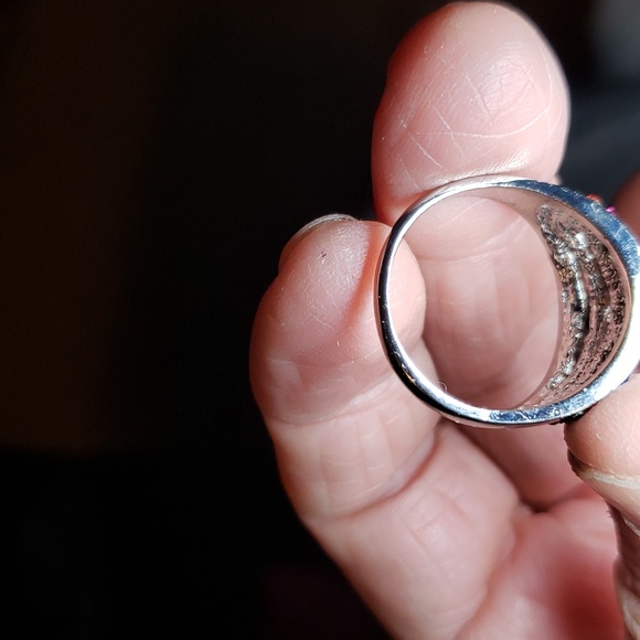 Treble shape ring - Picture 2 of 2